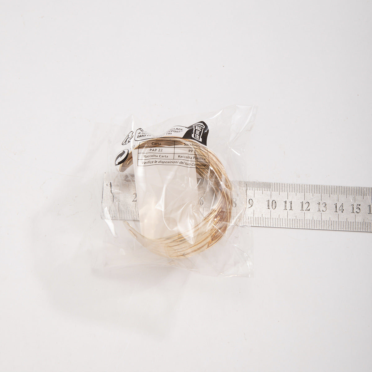 Brazalete Geométrico de Hierro en Estilo IG, Bañado en Oro Blanco y Oro