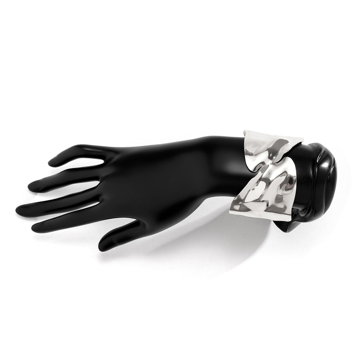 Brazalete Geométrico de Hierro en Estilo IG, Bañado en Oro Blanco y Oro