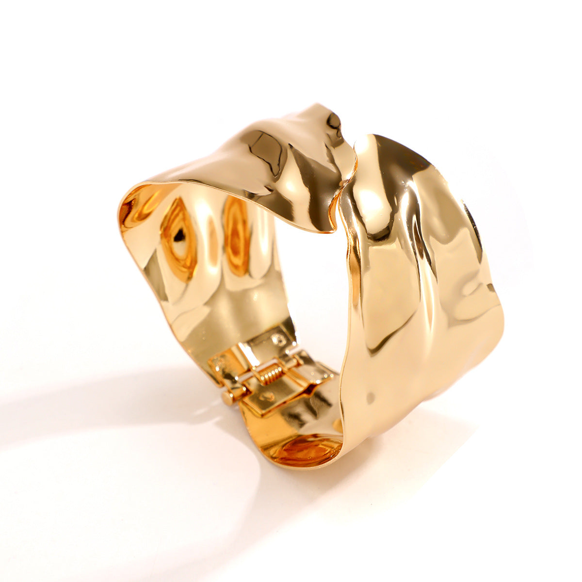 Brazalete Geométrico de Hierro en Estilo IG, Bañado en Oro Blanco y Oro
