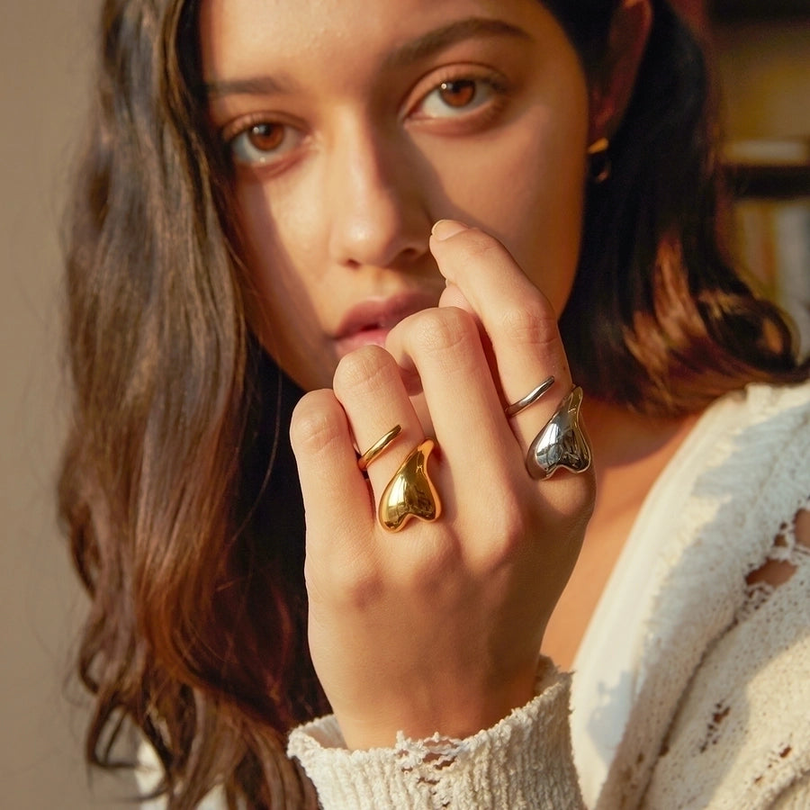 Anillo Abierto en Forma de Corazón