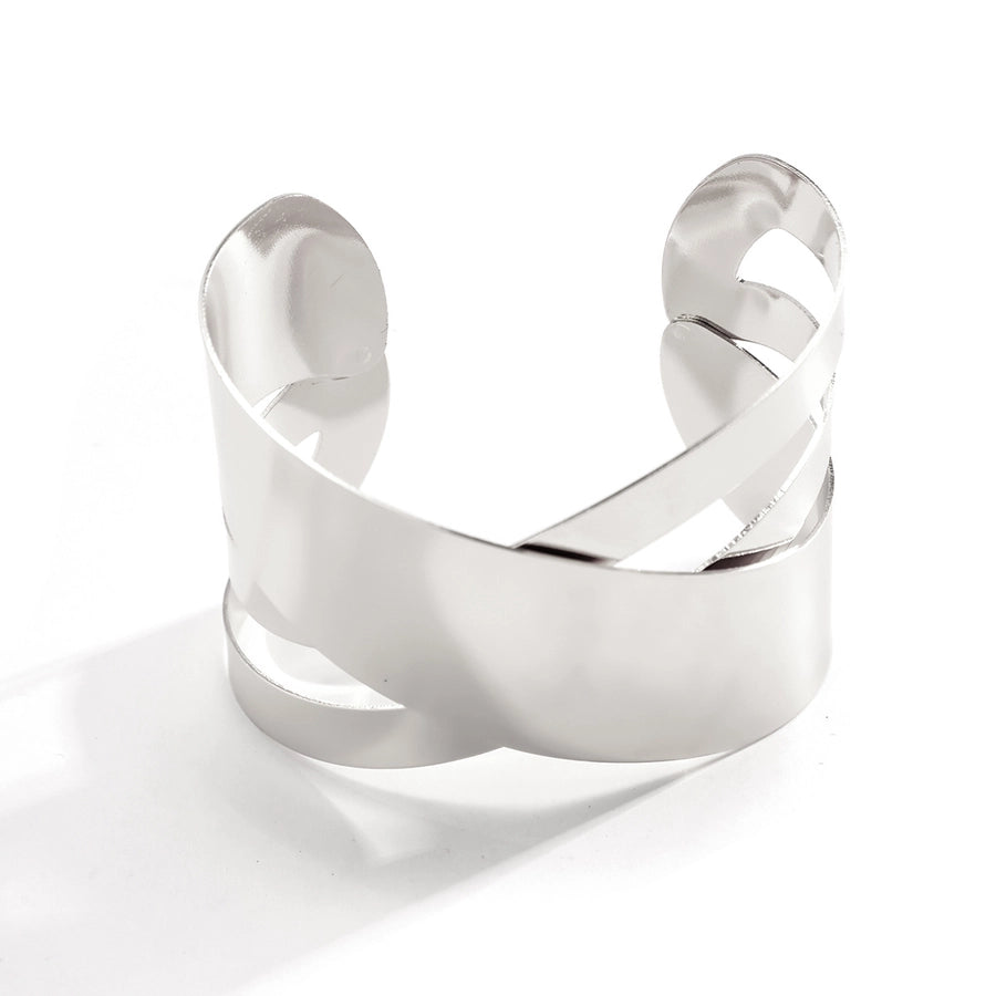 Brazalete Geométrico de Hierro en Estilo IG, Bañado en Oro Blanco y Oro