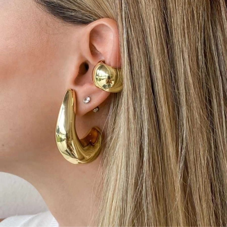 Aretes en Forma de C de Estilo Simple de Acero Inoxidable Bañados en Oro de 18K - 1 Par