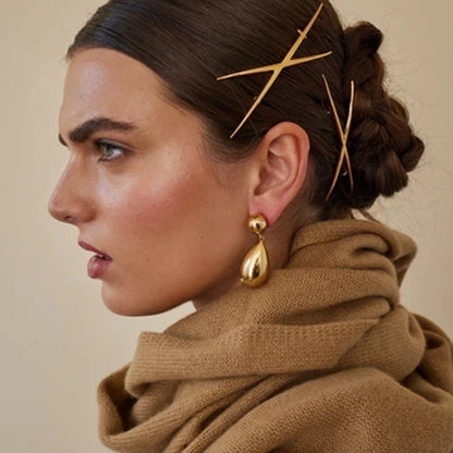 Aretes Colgantes en Forma de Gotas de Agua de Acero Inoxidable Bañados en Oro de 18K - Estilo IG