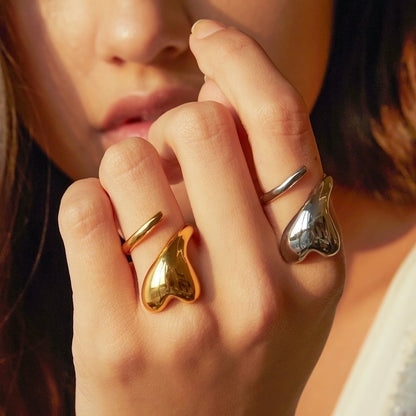 Anillo Abierto en Forma de Corazón
